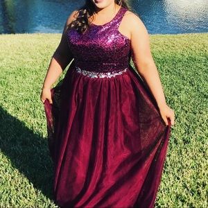 Dillard’s formal gown - junior size 15